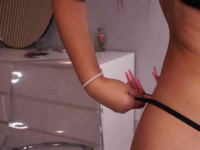 RaveBunny webcam