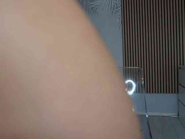 RaveBunny webcam