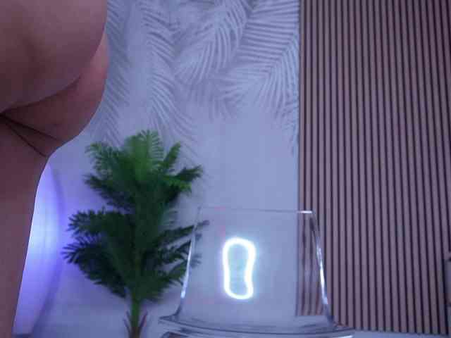 RaveBunny webcam