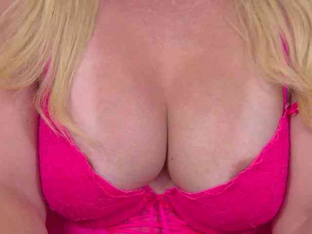 BriannaEllams webcam