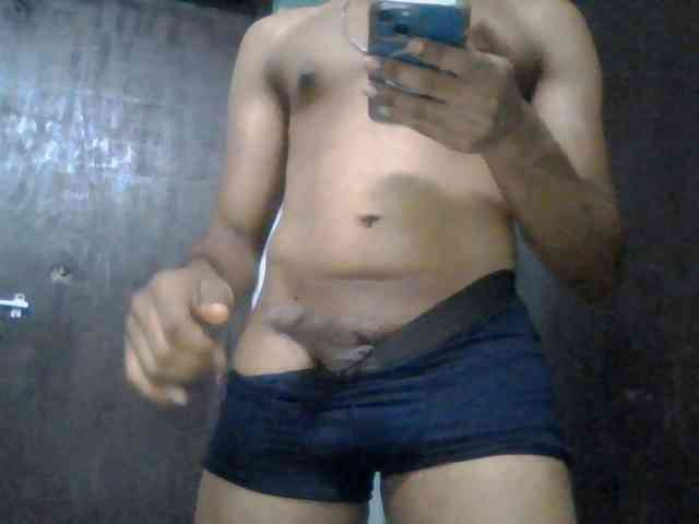 hottie-guy-hyd3
