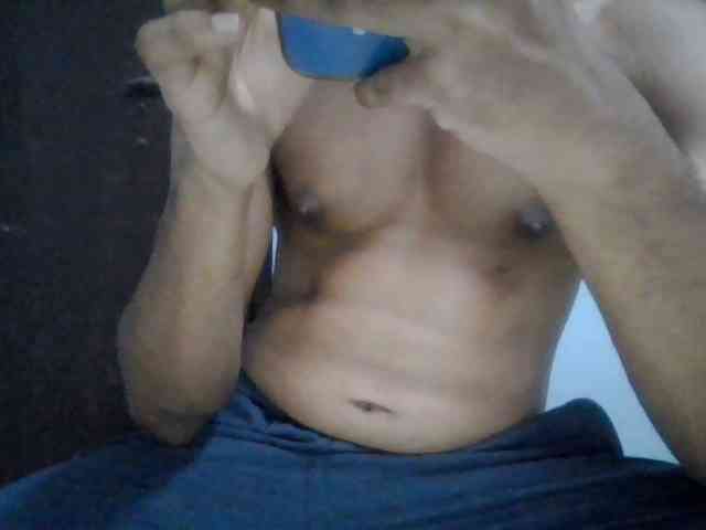 hottie-guy-hyd3