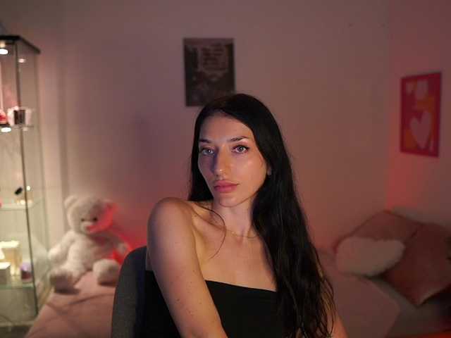 MiaPaloma18 live cam on BongaCams