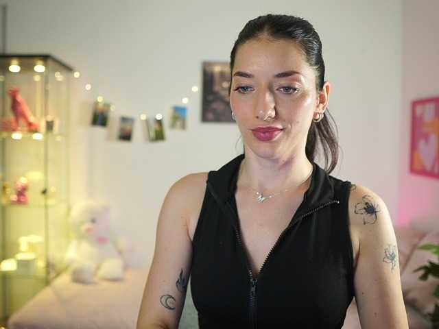 MiaPaloma18