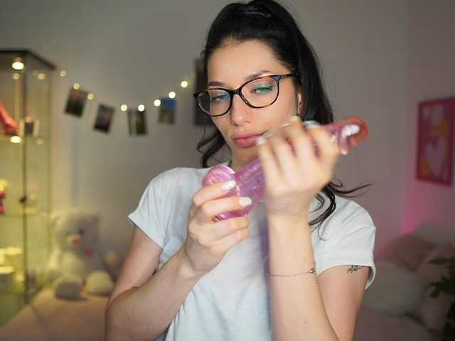 MiaPaloma18 live cam