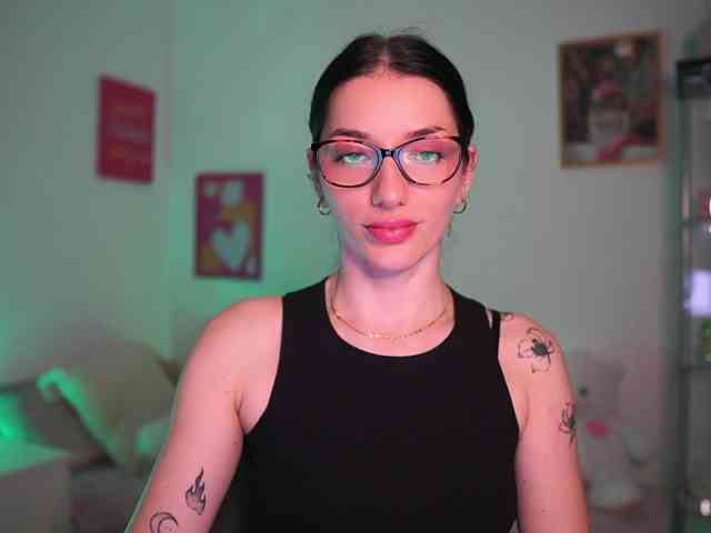 MiaPaloma18