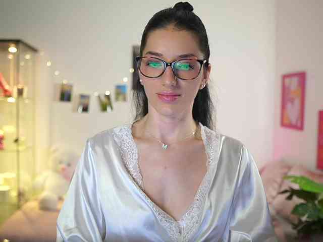 MiaPaloma18