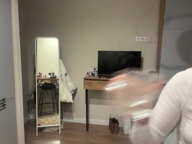 AlbaMihelcic live cam on BongaCams