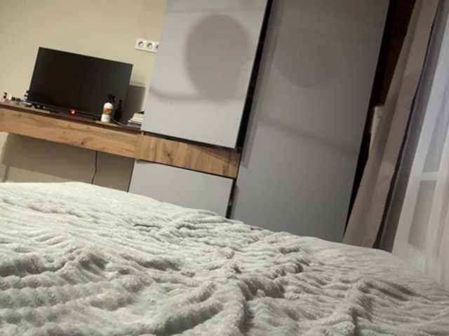 AlbaMihelcic live cam on BongaCams