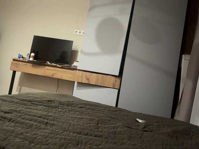 AlbaMihelcic live cam on BongaCams