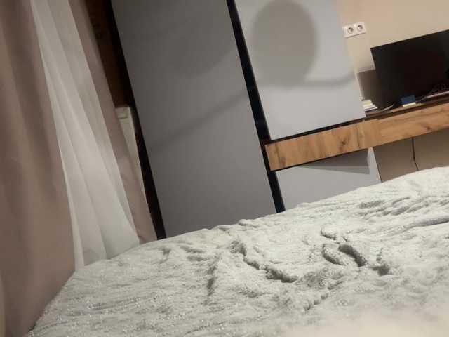 AlbaMihelcic live cam on BongaCams