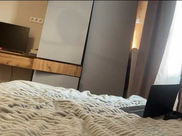 AlbaMihelcic live cam on BongaCams