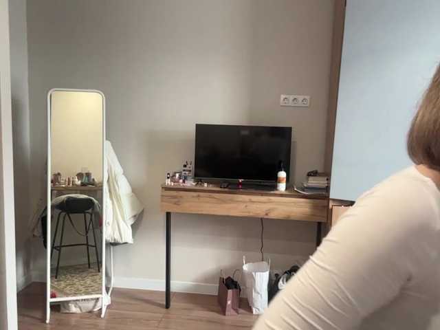AlbaMihelcic live cam on BongaCams