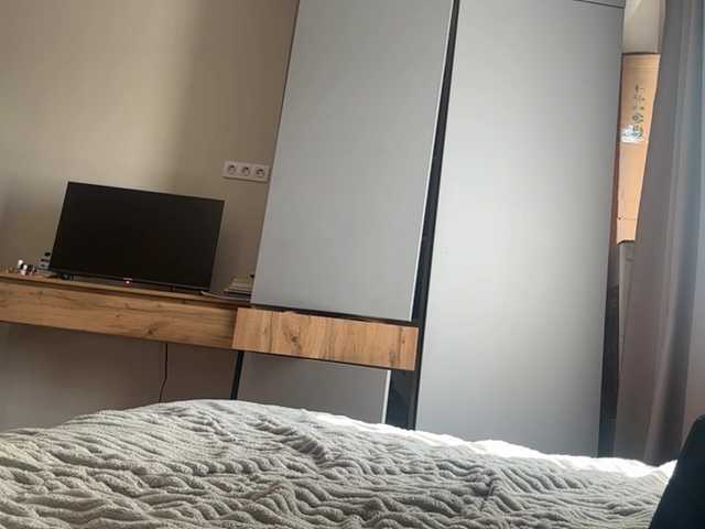 AlbaMihelcic live cam on BongaCams