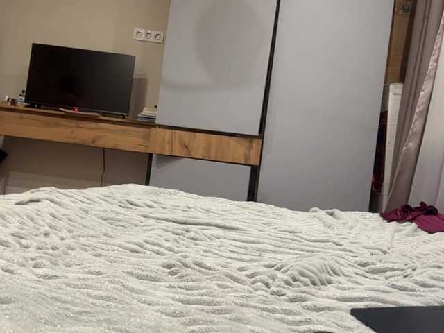 AlbaMihelcic live cam on BongaCams