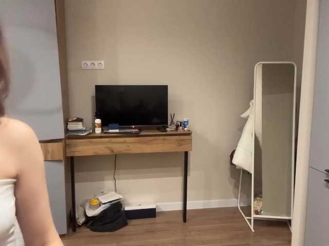 AlbaMihelcic live cam on BongaCams