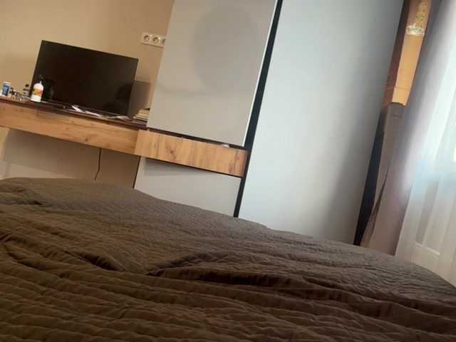 AlbaMihelcic live cam on BongaCams