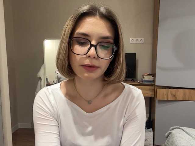 albamihelcic cam belle