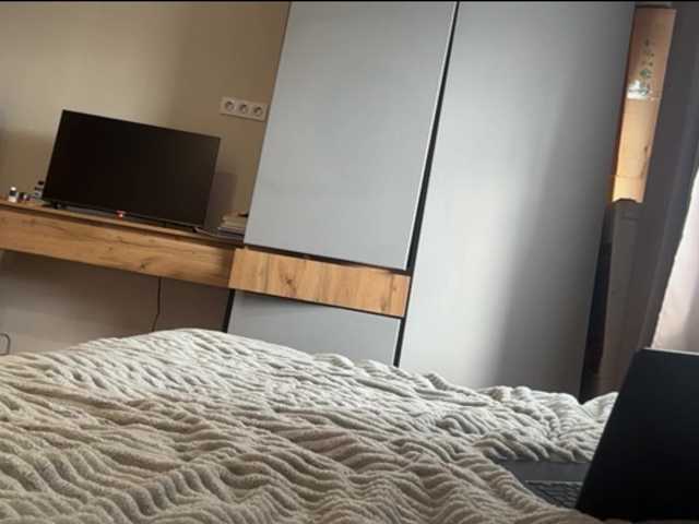 AlbaMihelcic live cam on BongaCams