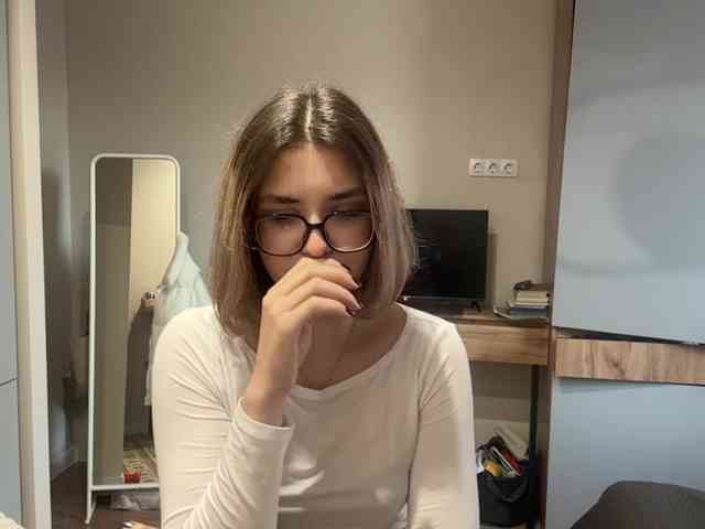 AlbaMihelcic webcam
