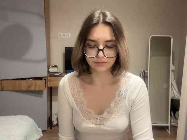 AlbaMihelcic webcam