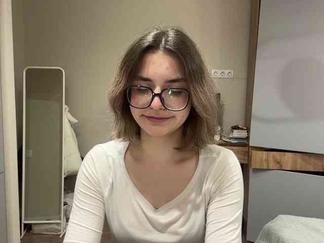 AlbaMihelcic webcam