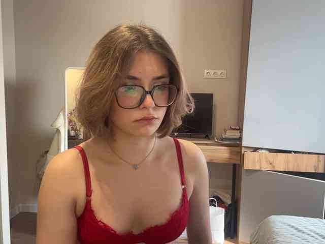 AlbaMihelcic webcam