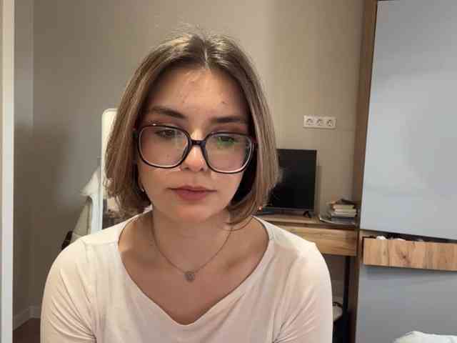 AlbaMihelcic webcam