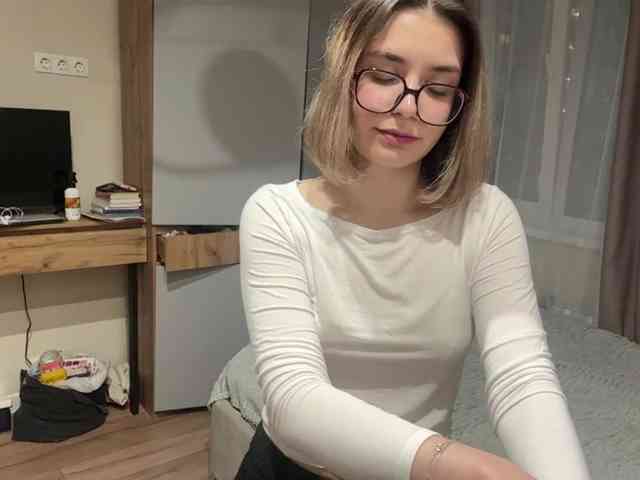 AlbaMihelcic webcam