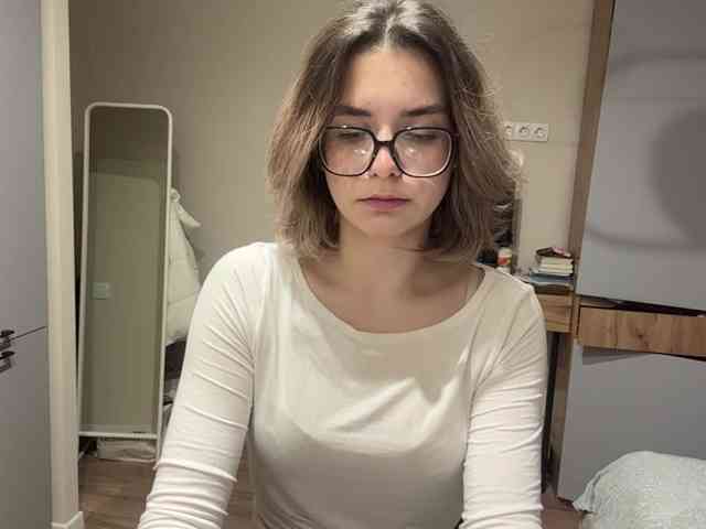 AlbaMihelcic webcam