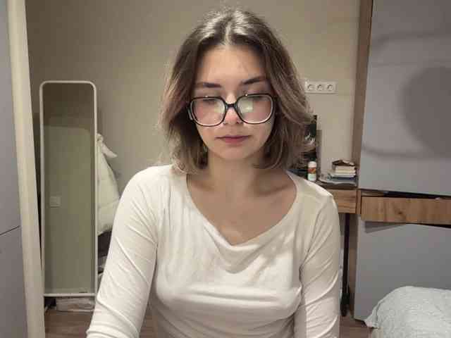 AlbaMihelcic webcam
