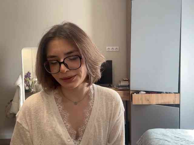 AlbaMihelcic webcam