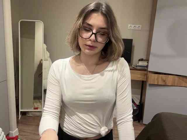 AlbaMihelcic webcam