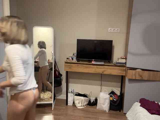 AlbaMihelcic webcam