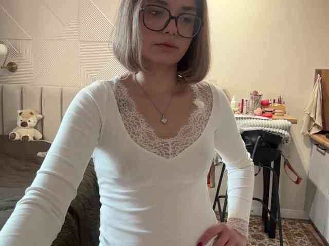 AlbaMihelcic webcam