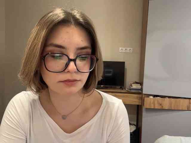AlbaMihelcic webcam