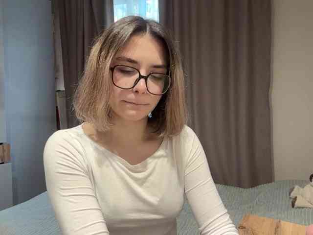 AlbaMihelcic webcam