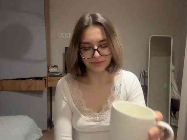 AlbaMihelcic webcam