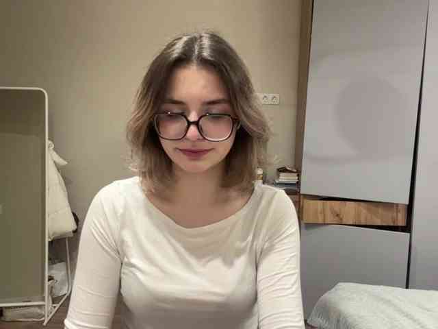 AlbaMihelcic webcam