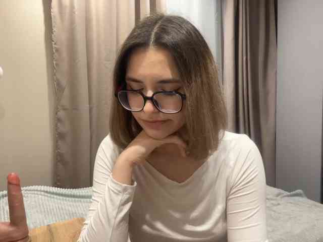AlbaMihelcic webcam