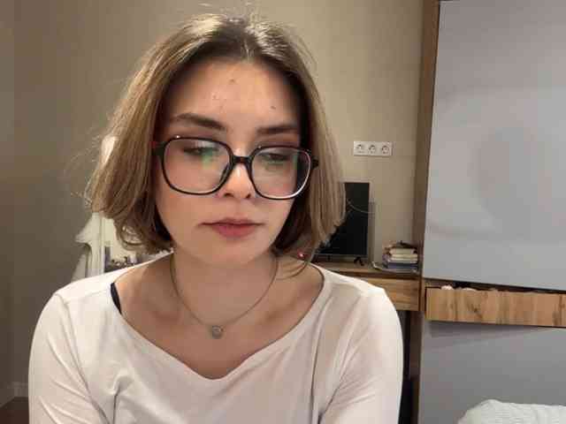 AlbaMihelcic webcam
