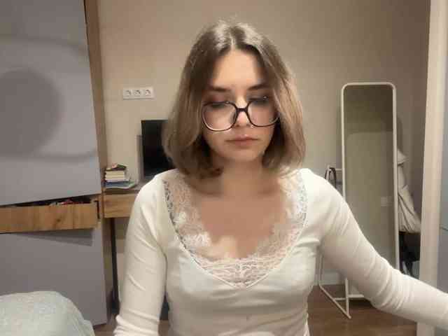 AlbaMihelcic webcam