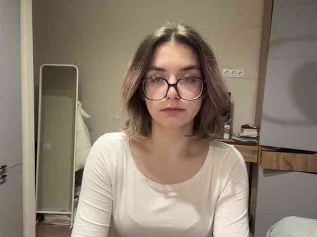 AlbaMihelcic webcam