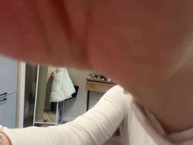 AlbaMihelcic webcam