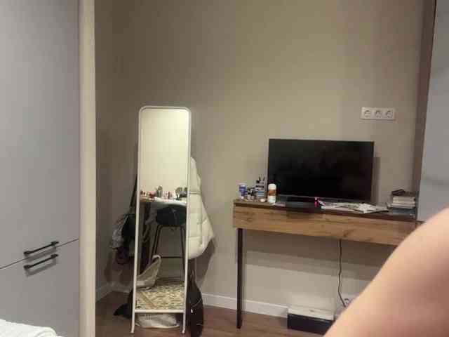 AlbaMihelcic webcam
