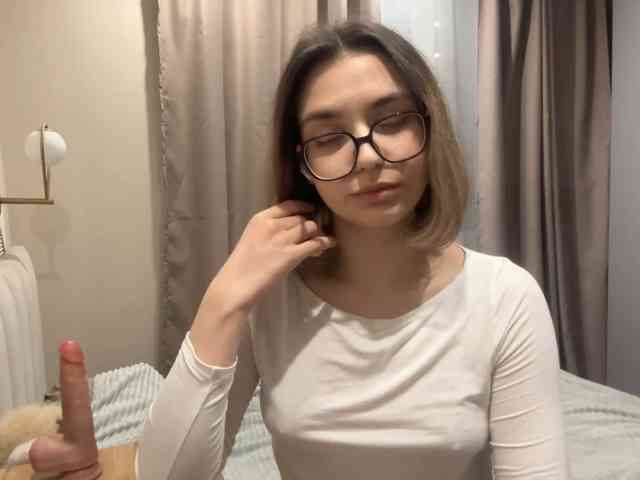 AlbaMihelcic webcam