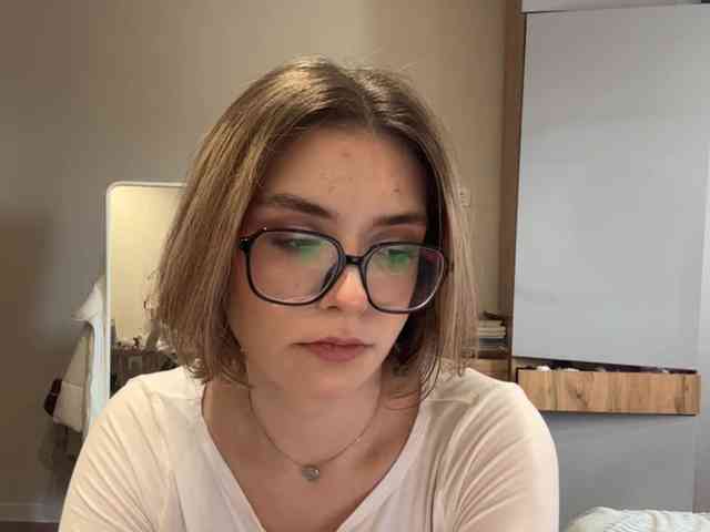 AlbaMihelcic webcam