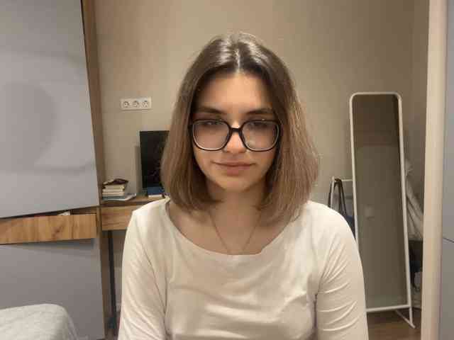 AlbaMihelcic webcam