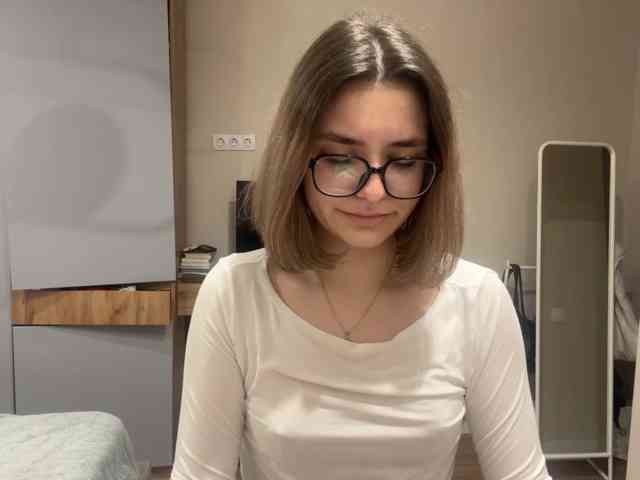 AlbaMihelcic webcam