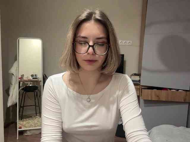AlbaMihelcic webcam